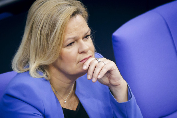 Faeser meint, sie habe die Migration gesteuert – dabei steuert die illegale Migration sie