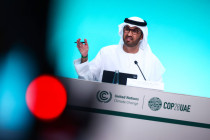 Bei Klima-Gipfel in Dubai: Steigen sicher nicht aus Öl aus, so Al Jaber