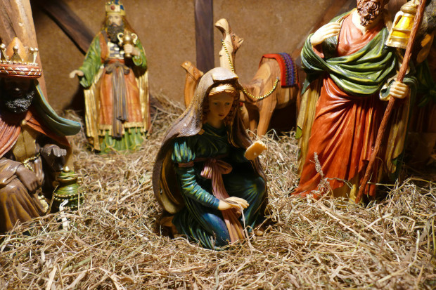 Berlin: Kirche lädt zu Krippenspiel mit Drag-Queens und Lesben