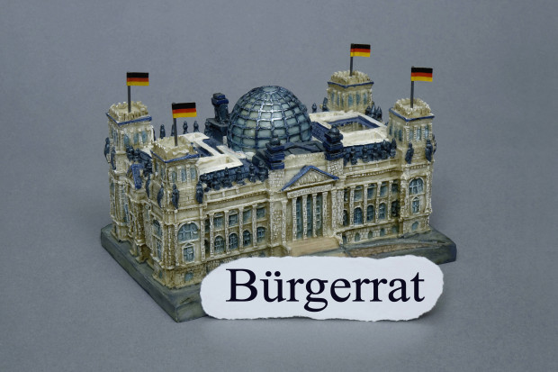 Überraschung: Gelenkter „Bürgerrat“ empfiehlt mehr staatliche Lenkung