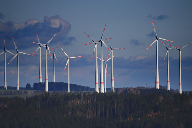 Bayerische Staatsregierung setzt sich über ein Bürgervotum gegen einen Windpark hinweg