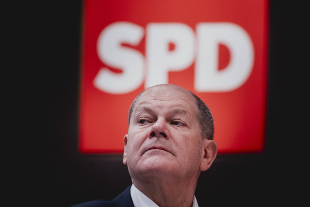 Scholz hat die SPD im Nacken