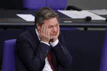 Gericht stoppt Bau des LNG-Terminals vor Rügen