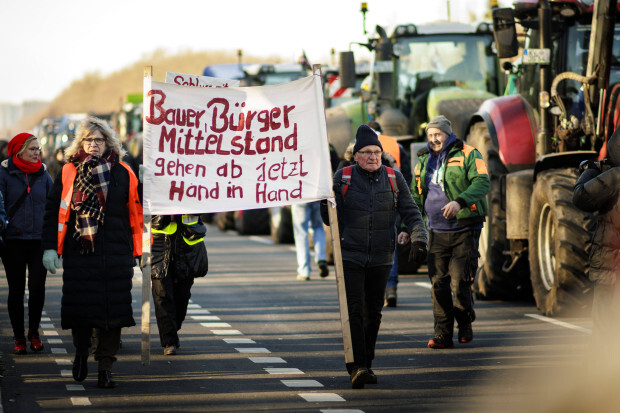 Der Protest der Bauern wird zur Massenbewegung
