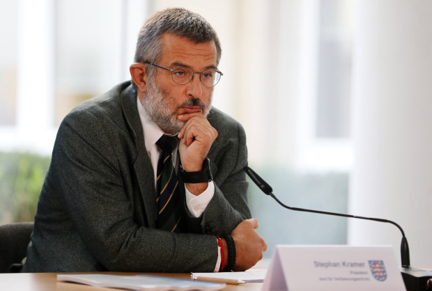 Wer kontrolliert die Kontrolleure, wer korrigiert die Korrektive?