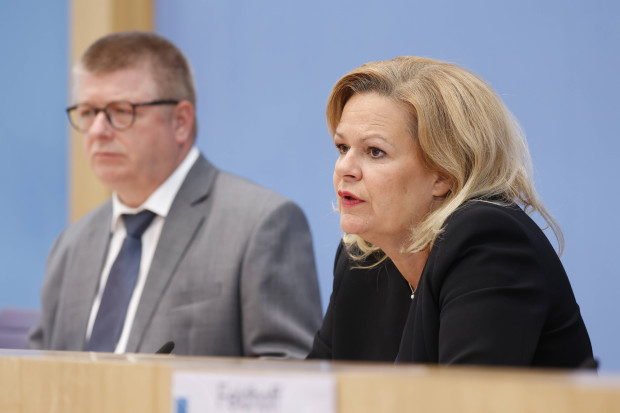 Innenministerin Nancy Faeser startet den Angriff auf die Gedankenfreiheit