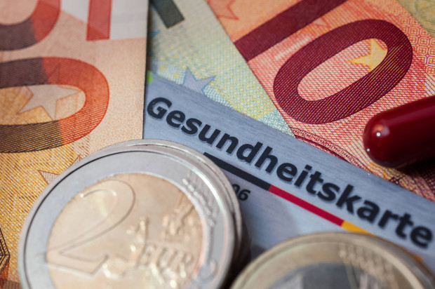 Deutsche Krankenkassen zahlen 90 Millionen Euro ins Ausland