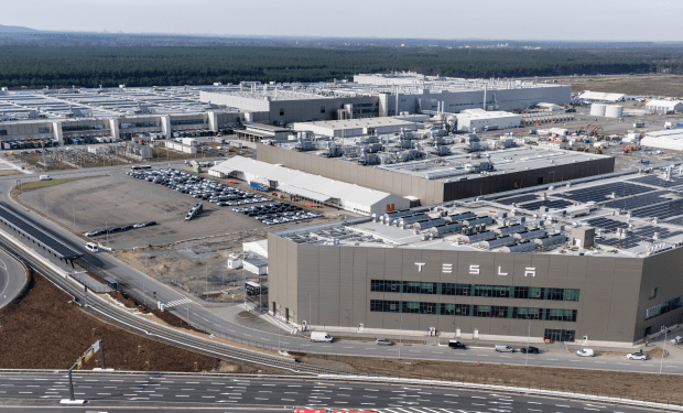 Der Anschlag auf Tesla zeigt, wohin Appeasement bei Klimaextremisten führt