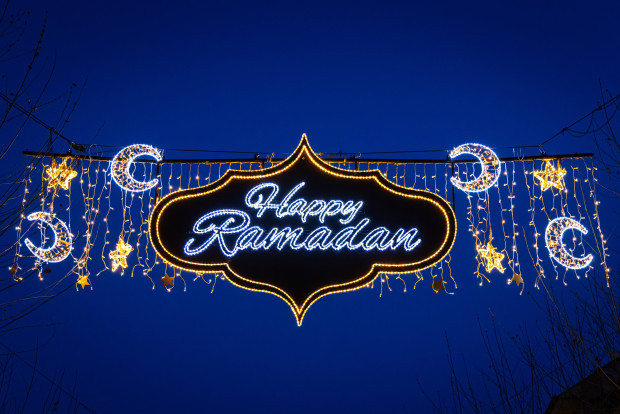 Alle Jahre wieder – die Ramadan-Beklatscher