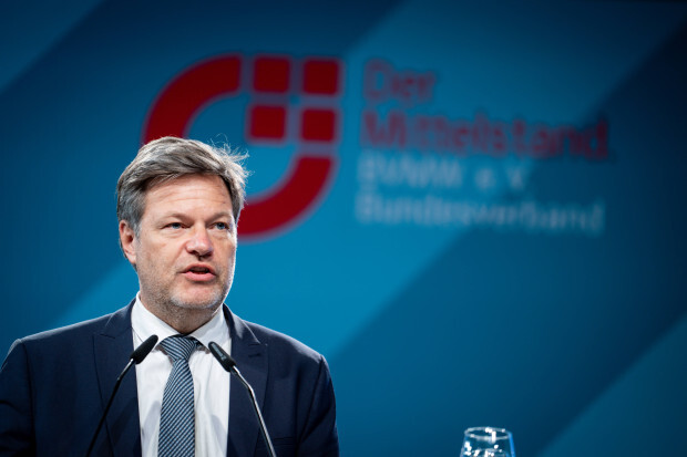 Robert Habeck, der Staat ohne Fehler, und die Partei, die stets recht hat