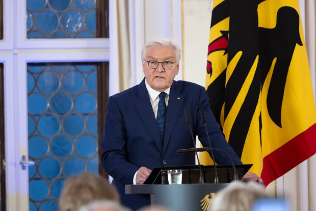 Frank-Walter bleibt auch auf der Leipziger Buchmesse der Spalter