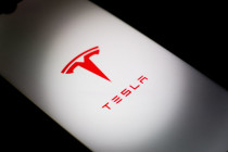 Bericht: Tesla plant Stellenabbau