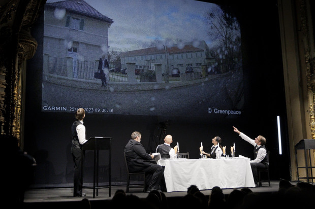 Wie aus Fakes Fakten gemacht werden