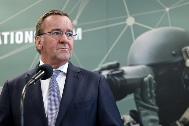 Pistorius konkretisiert Deutschlands „Kriegstüchtigkeit“