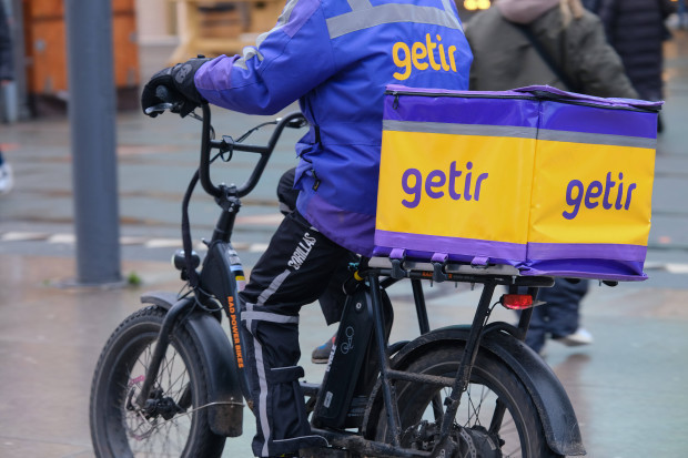 Express-Lieferdienst entlässt tausende Mitarbeiter