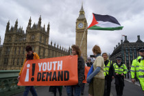 UK: Kommt ein Verbot extremer Protestgruppen?