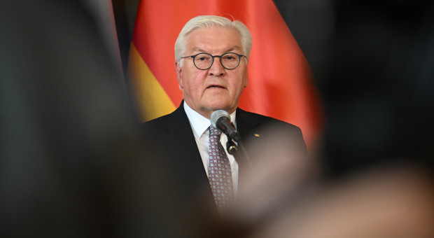 Die dunkle Materie und der Fixstern Frank-Walter S.