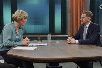 Michael Kretschmer: „Eine neue Moderatorin, bitte!“