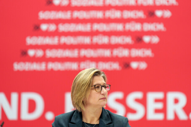 Parteilose auf dem Vormarsch: Die „rechtsextreme“ Mitte schlägt zurück