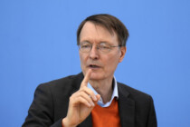 Krankenkasse läuft Sturm gegen Karl Lauterbach