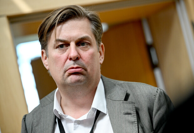 Die AfD-Delegation wirft Krah raus