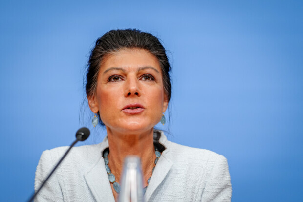 Sahra Wagenknecht strebt Koalition mit CDU an
