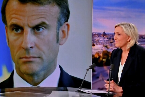 Will Macron die Rechte entzaubern oder wird er von ihr eingewickelt?