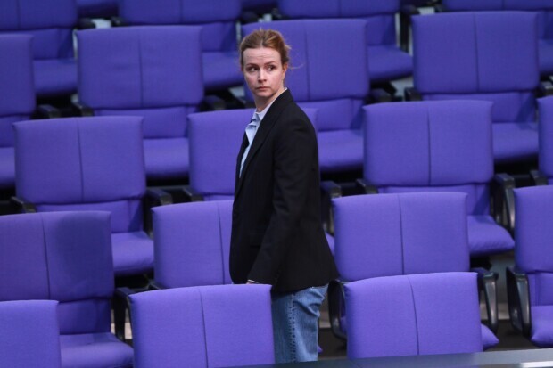 Bettina Stark-Watzinger vor dem Rücktritt – Nachfolgerin läuft sich warm