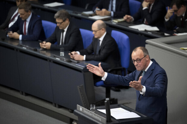 Der verzweifelte Kampf von SPD, CDU und Co um Polarisierung