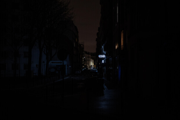 Frankreich: Erneut Sabotage an Glasfaserkabeln – Linksextreme Spur