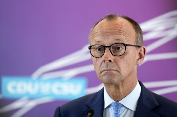 Friedrich Merz bittet SPD und Grüne um Verzicht auf Stimmen