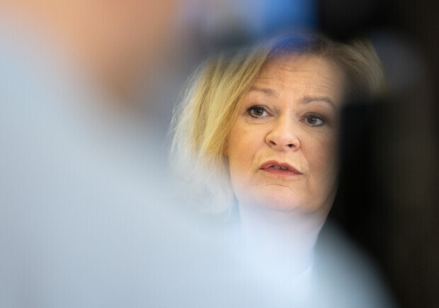 Wie Pressefreiheit und Meinungsfreiheit mit dem Vereinsrecht abgeräumt werden