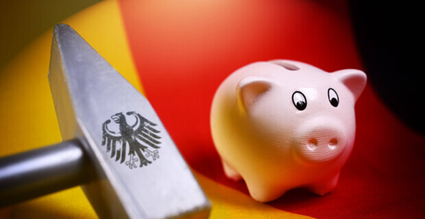 Der Staat greift nach Ihrem Geld: Die Pläne der Regierung und wie Sie sich schützen können