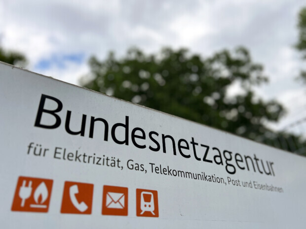 Bundesnetzagentur plant flexible Industrie-Netzentgelte