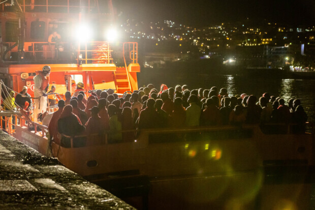 Kanaren: Bis zu 100.000 illegale Einreisen drohen – Identitäten bleiben ungeprüft