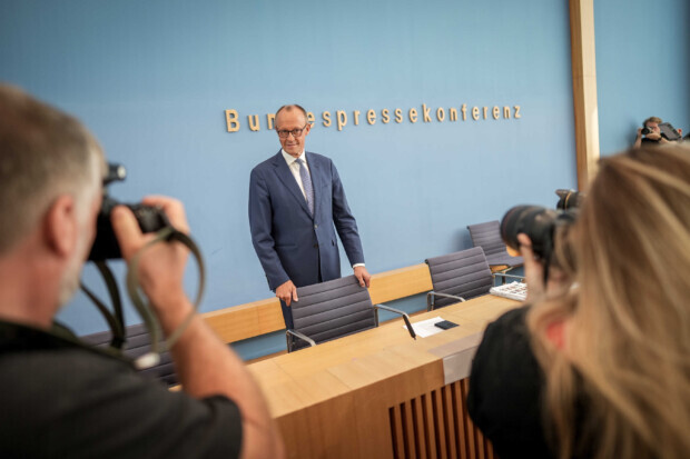 Alarmstufe Rot: Merz hat Migrationsbegrenzung gesagt – sofort „runterkochen“!