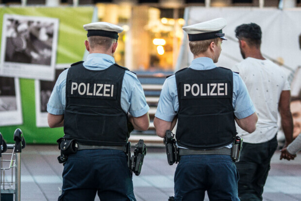 SPD-Bundestagsfraktion will Gesetz zur Abschiebung nur noch als „Kann-vielleicht-Gesetz“ anwenden