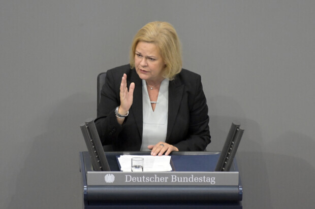 Bundestag scheitert an dem Thema Solingen