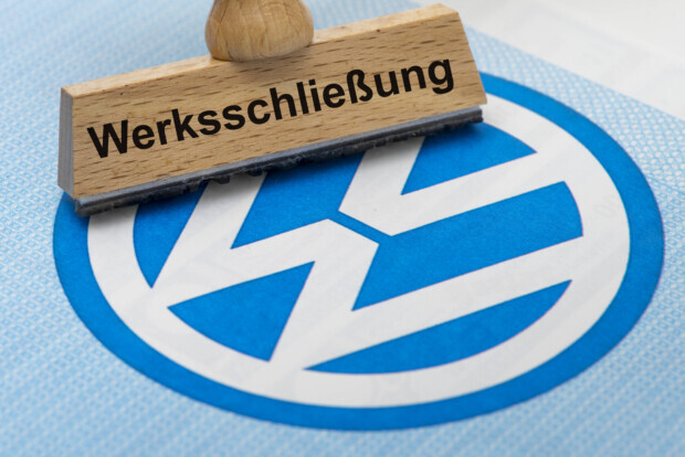 VW will laut Betriebsrat mindestens drei Werke schließen