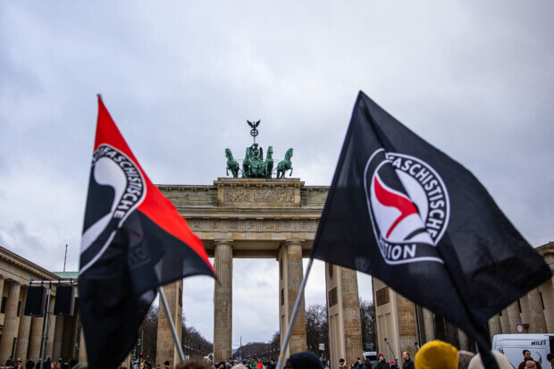 Kindesmissbrauch in Berliner linksautonomen Kreisen: Grooming und Pädophilie