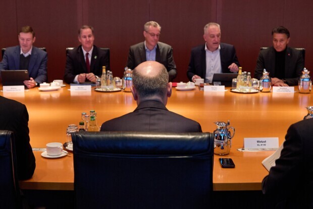 Olaf Scholz und der Stahlgipfel: Ein neuer Gedanke und ein alter Plan