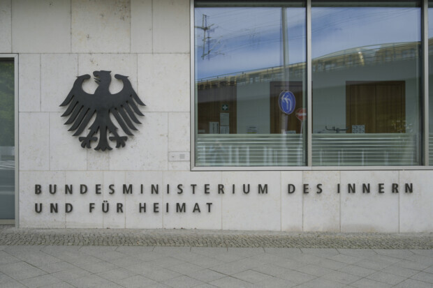 Wie bitte? „Innenministerium: Islamisten könnten versuchen, nach Syrien auszureisen“