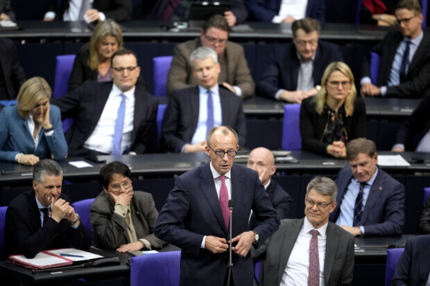 Bundestag lehnt Antrag gegen illegale Einwanderung ab