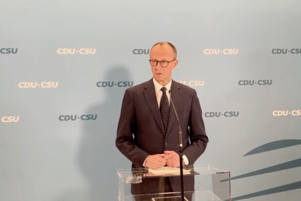 Die mutigen zehn Minuten des Friedrich Merz