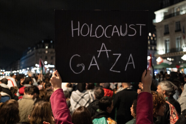 Die Entwertung des Holocaust