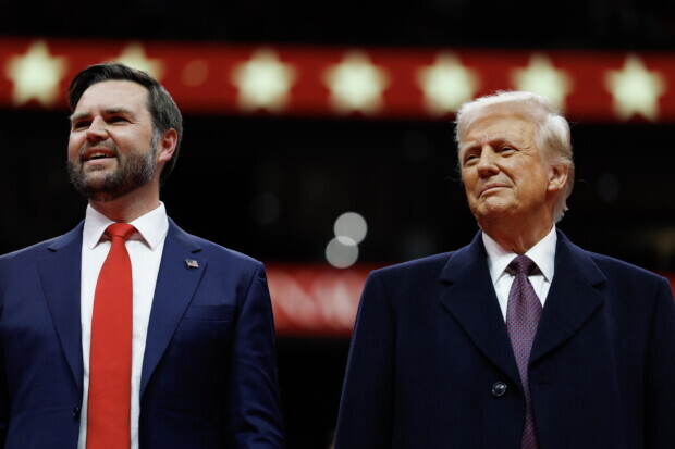 Trump steuert Ukraine-Frieden an: die Rückkehr der Realpolitik