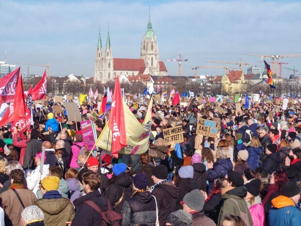 Steuermittel für die Flüchtlingsindustrie und den Kampf gegen Rechts