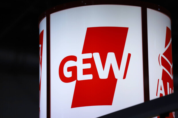 GEW agitiert in den Schulen gegen Rechts