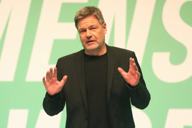 Plagiatsvorwürfe: Kandidat Habeck wird nervös und macht auf „proaktive“ Verteidigung