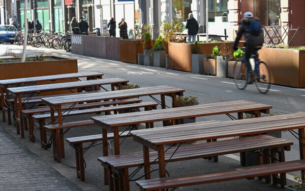 Frankfurt am Main: Wie der Hass auf Autos die Innenstädte veröden lässt
